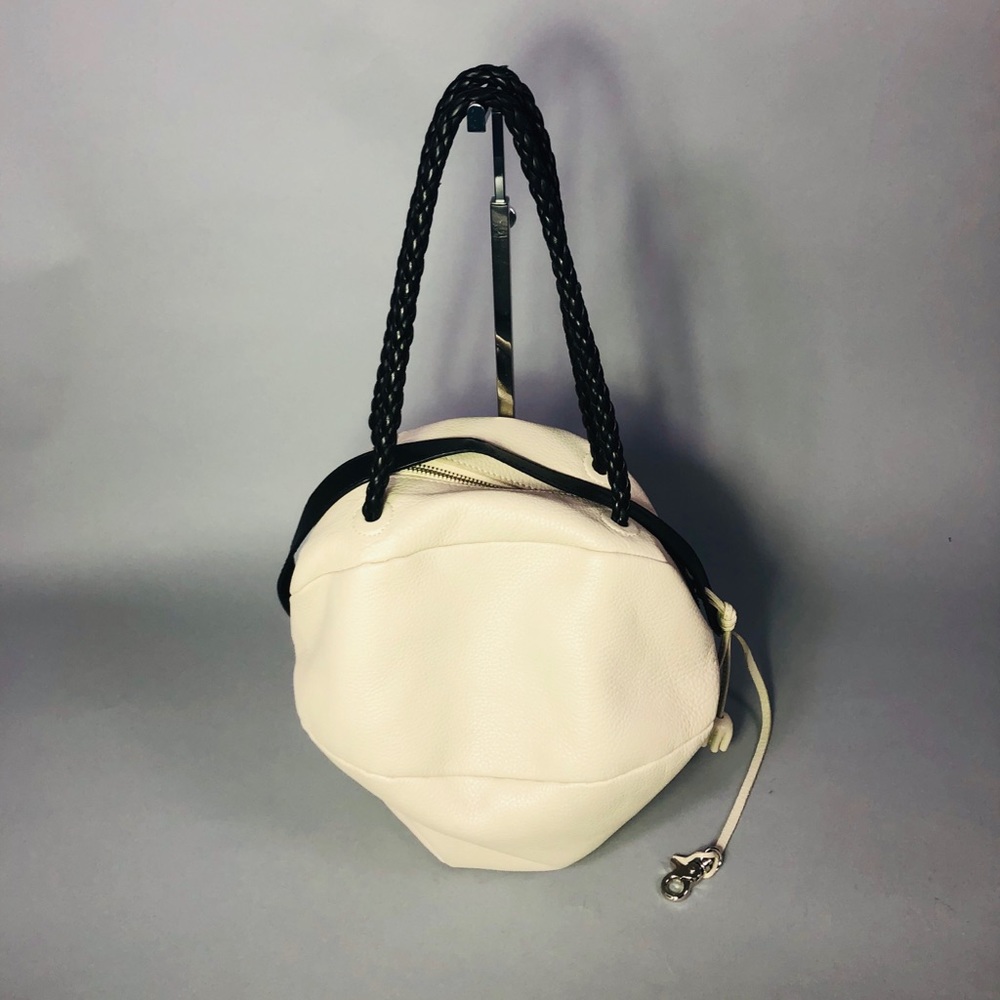 Authentic Daniella Ortiz Genuine Leather Bag. - Picture 1 of 8
